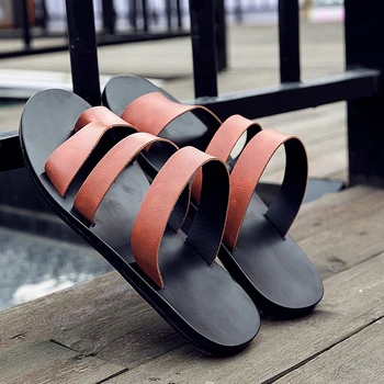 Verano Nuevos Hombres Sandalias de Cuero antideslizante Diseñador de Zapatos Casual Slip-On de la Playa de Zapatillas al aire libre Flip Flop Mocassins Hombres Zapatillas