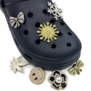 1PCS Bling Diseñador de Bowtie Zapato Encanto de la Croc de diamantes de imitación Metal de Nieve Croc Jeans Decoraciones Zuecos Sandalias de Accesorios de Chica Regalo