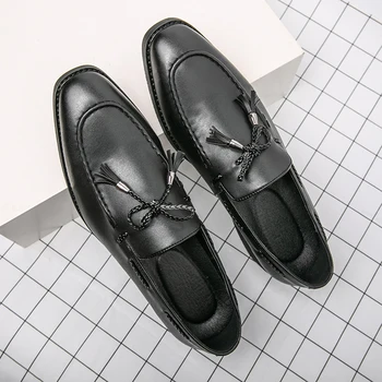 Patente de Cuero de la Moda de Vestir de los Zapatos de los Hombres de Deslizamiento en Casual para Hombre Calzado de Cuero Ligero para los Hombres Mocasines Cómodos Flats Size38-46